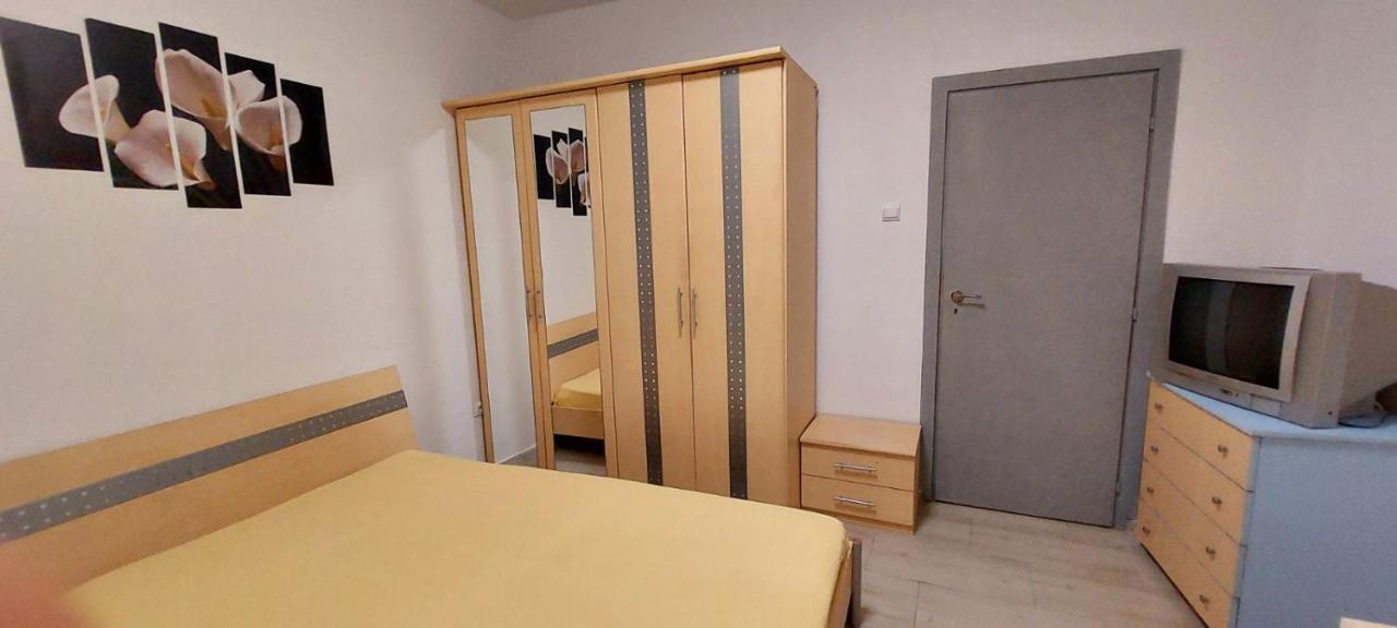Amore 2- New Apartment In Top Center Varna Esterno foto